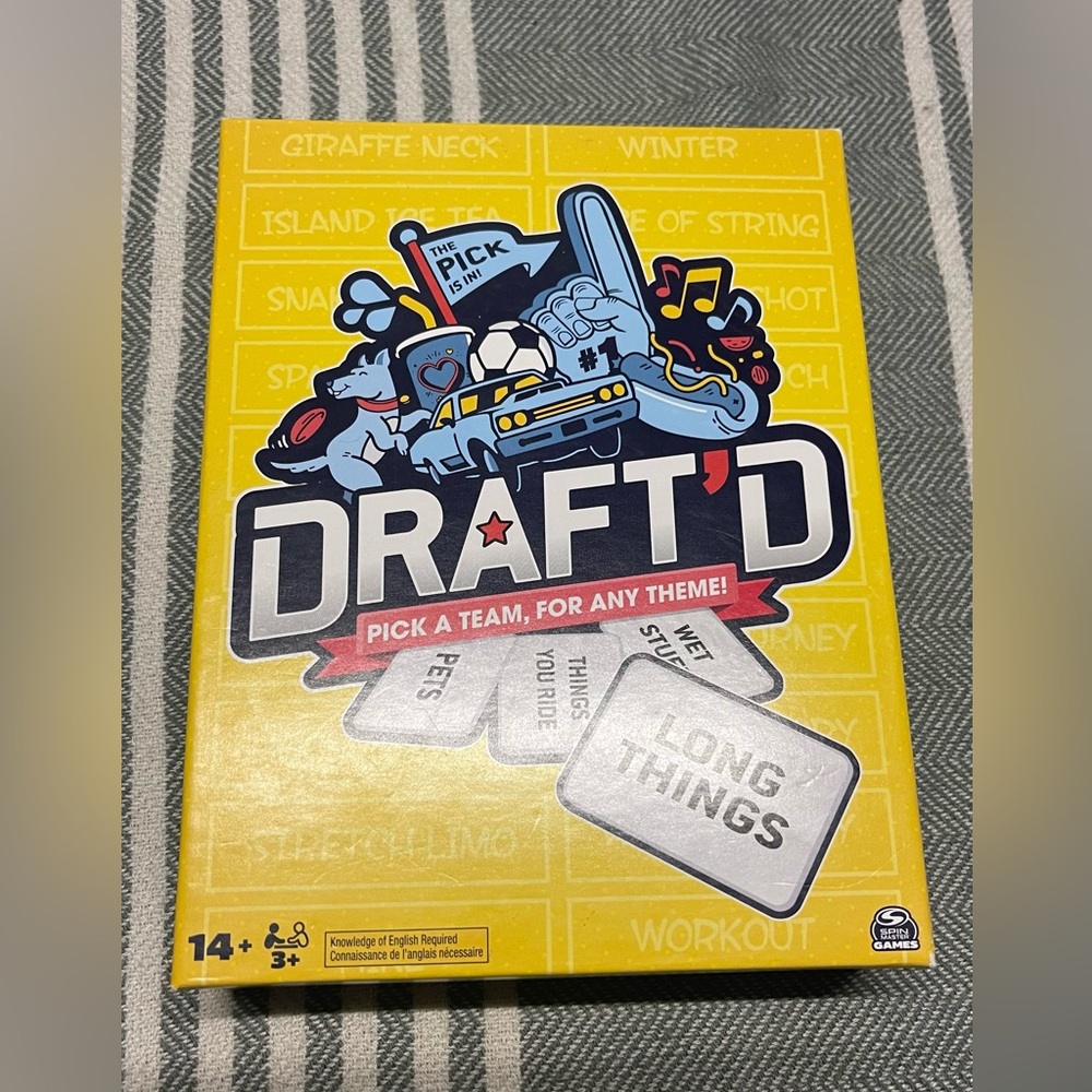 Draft'd‎ Party Card Game - NEW